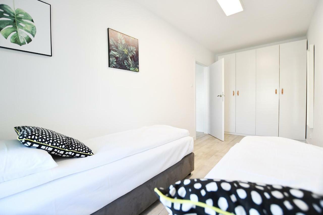 Apartament Lazur Z Miejscem Postojowym W Garazu Kolobrzeg Exterior photo